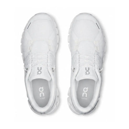 Cloud 6 Cloud-like cushioning for work, travel and daily walks.