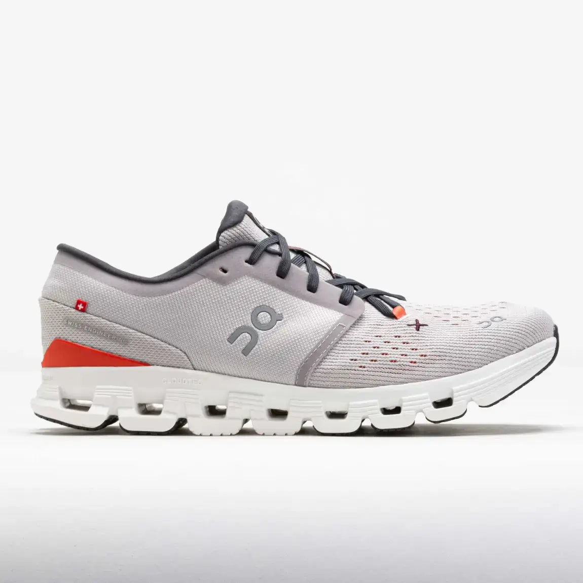Cloud X 4 Responsive comfort made for the everyday