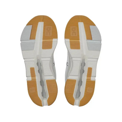 Cloudnova Form 2 Refined comfort shaped for the everyday