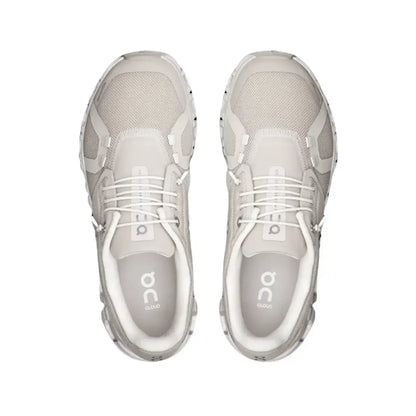 Cloud 6 Cloud-like cushioning for work, travel and daily walks.