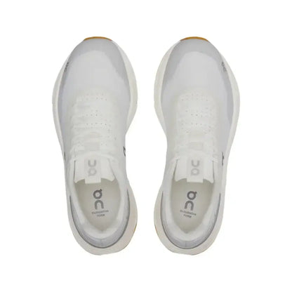 Cloudnova Form 2 Refined comfort shaped for the everyday
