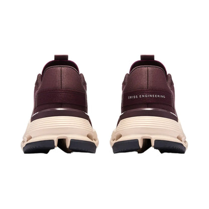 Cloudnova Form 2 Refined comfort shaped for the everyday