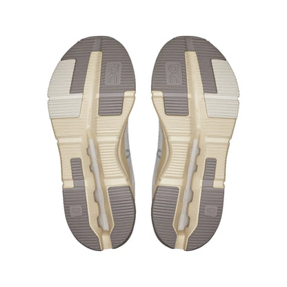 Cloudnova Form 2 Refined comfort shaped for the everyday