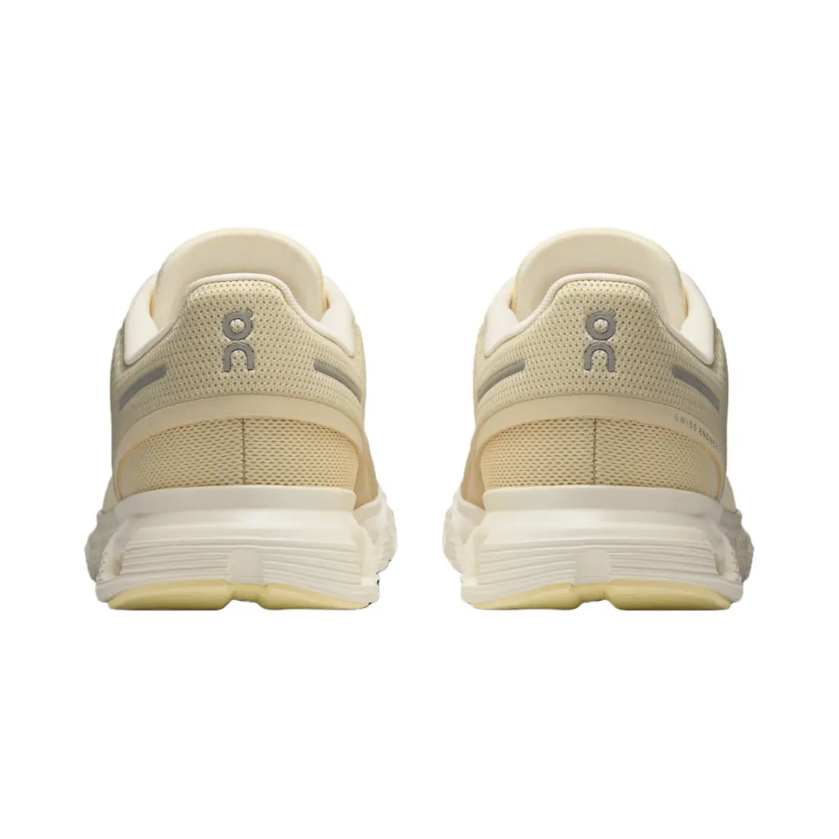 Cloud 6 Cloud-like cushioning for work, travel and daily walks.