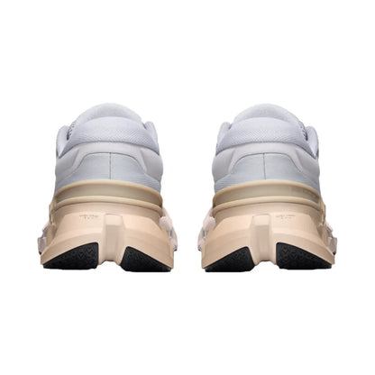 Cloudflyer 5 Supportive comfort  built to go longer
