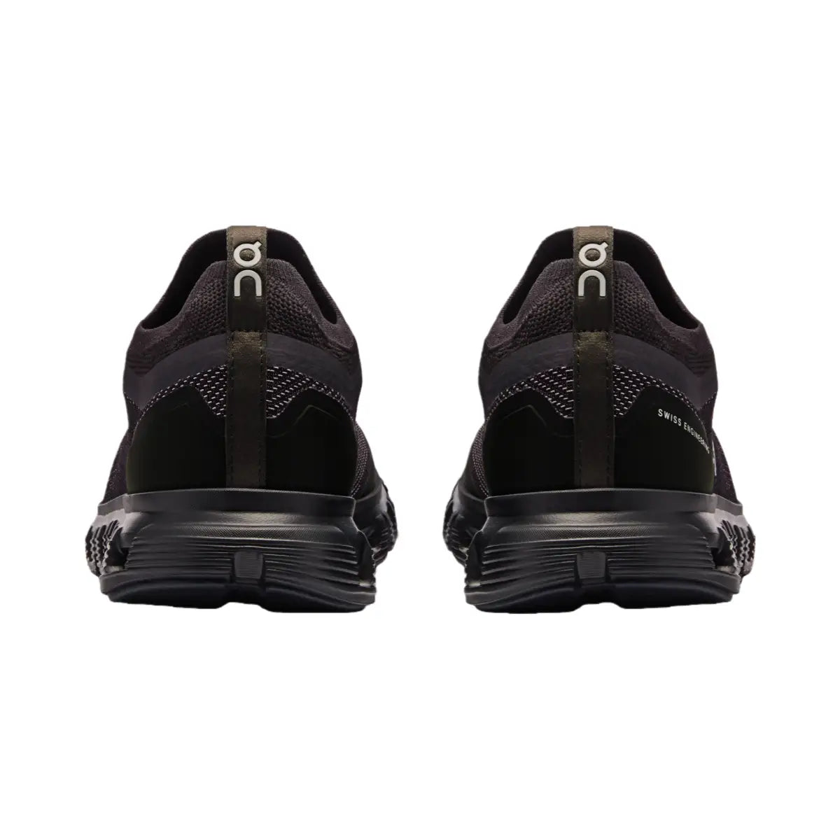Cloud 6 Versa Refined comfort made to move with you.